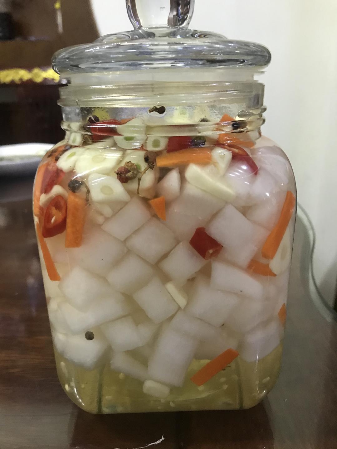 自己腌制成功的腌萝卜块的做法