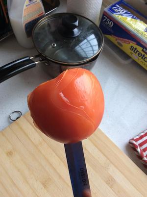 超级好吃的西红柿汤面的做法 步骤2