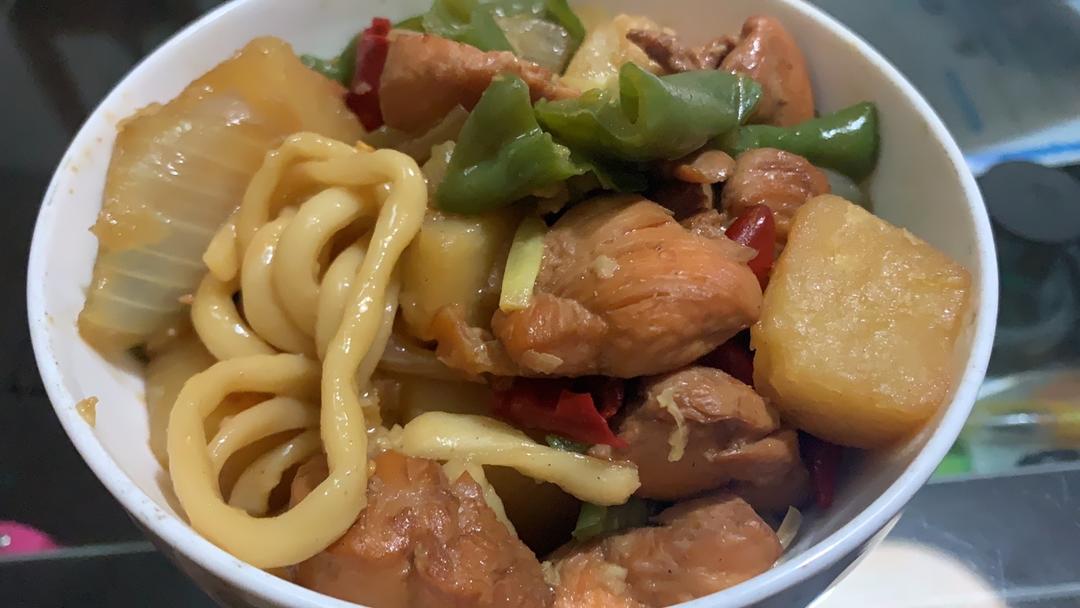 新疆沙湾大盘鸡