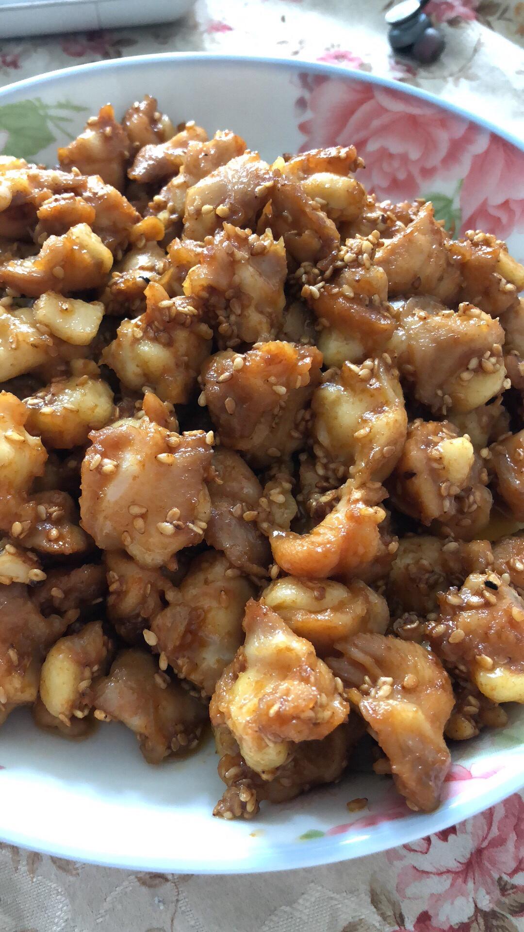 秘制孜然芝麻鸡脆骨的做法