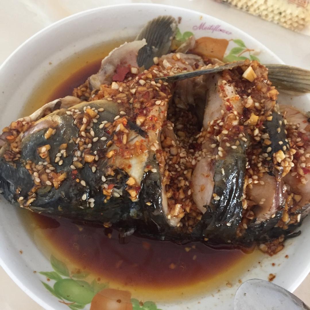 蒜泥鲤鱼