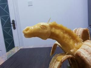香蕉雕刻的做法 步骤6