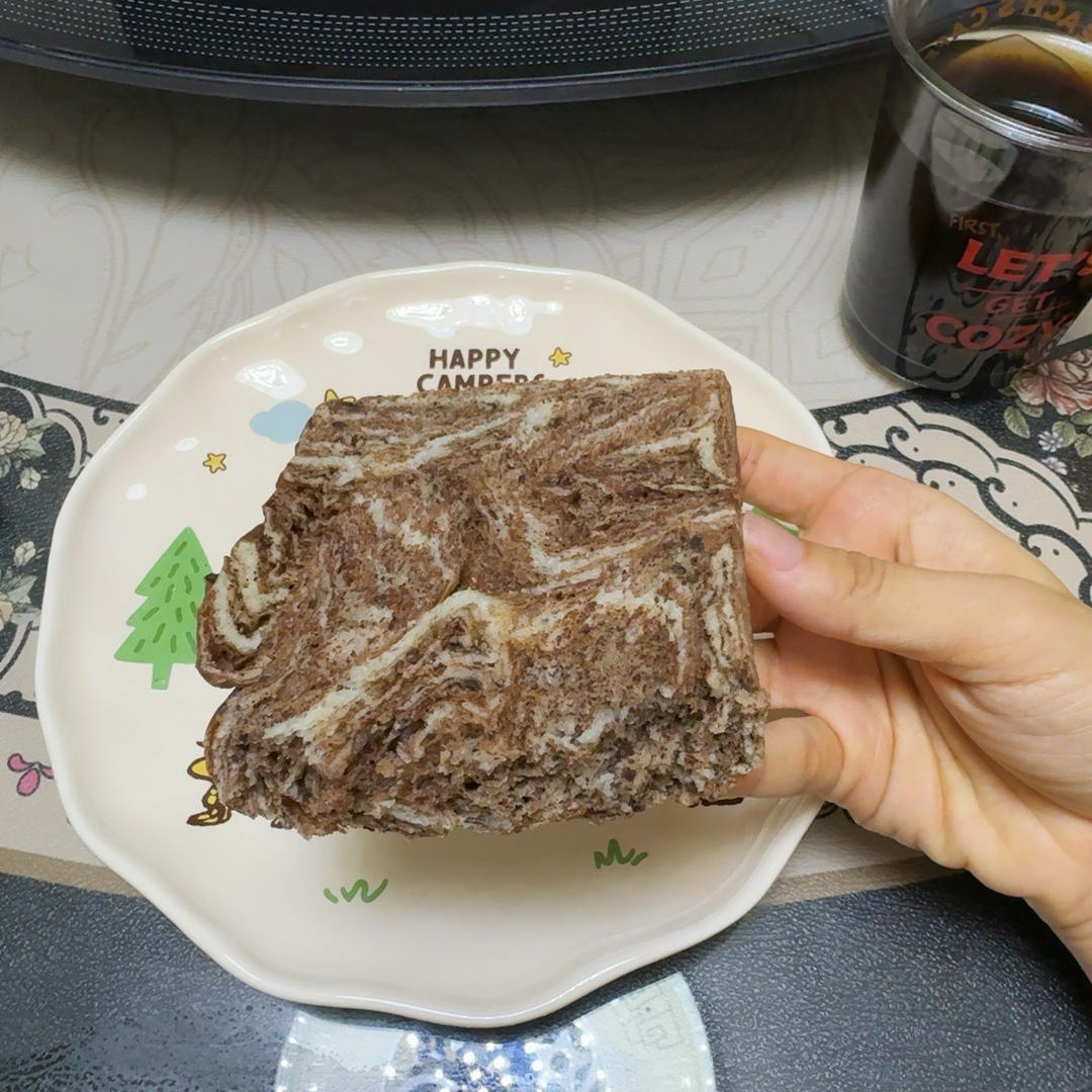 大理石纹巧克力吐司