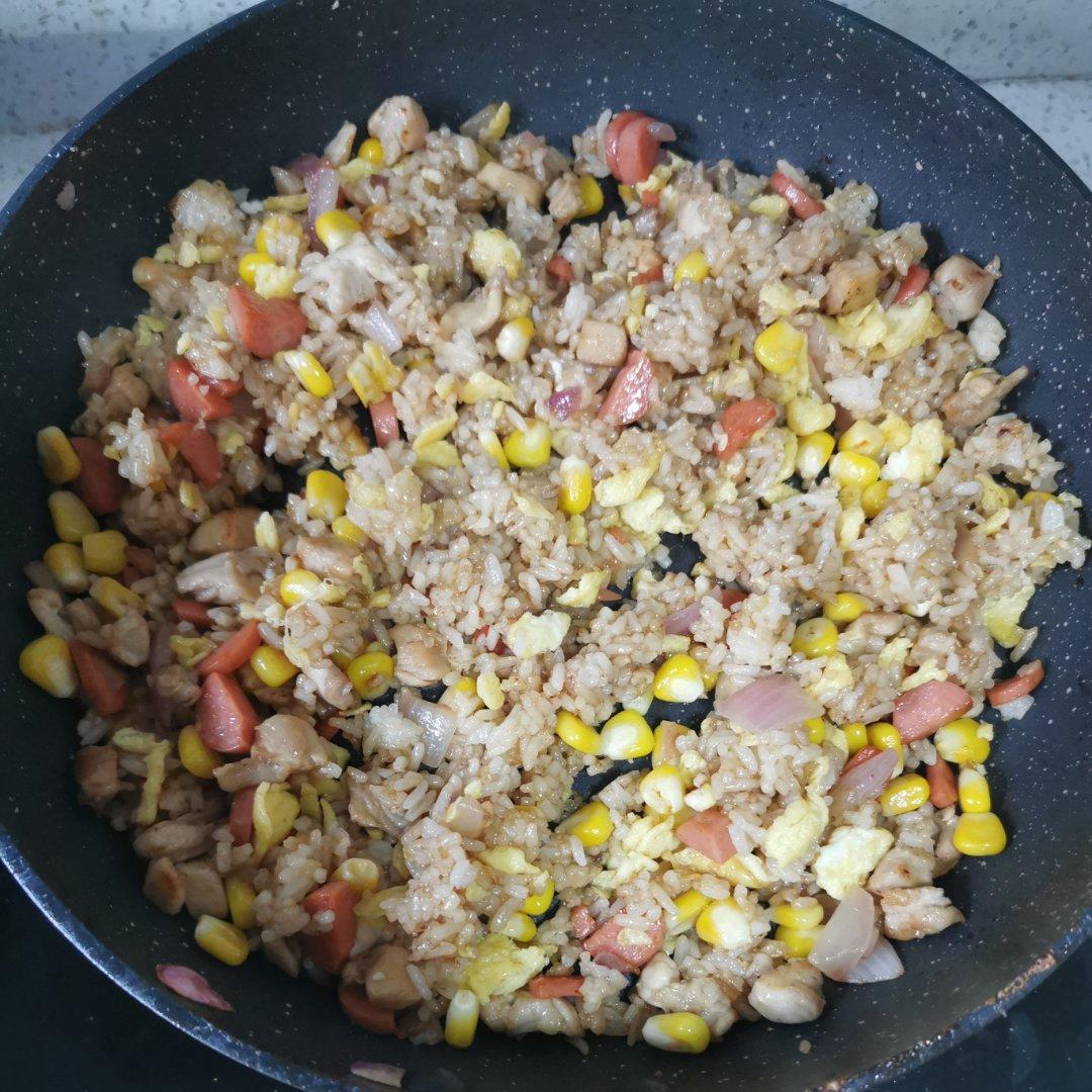 照烧鸡肉炒饭（必胜客）