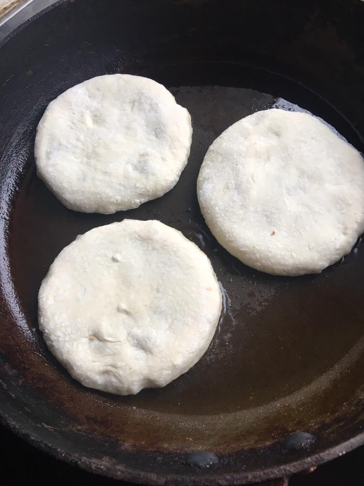 豆沙饼-平底锅版，即是甜点也是主食的做法 步骤8