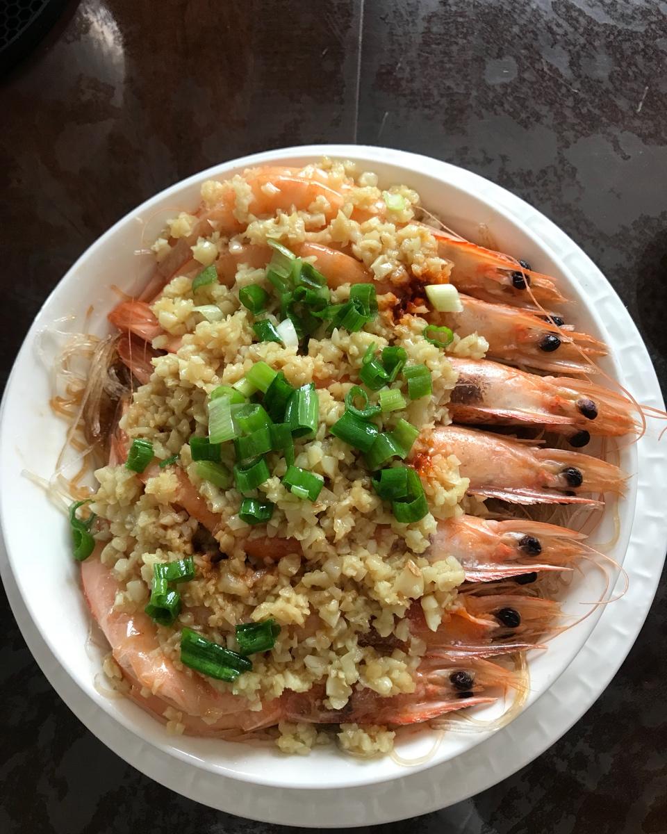 蒜蓉粉丝蒸大虾