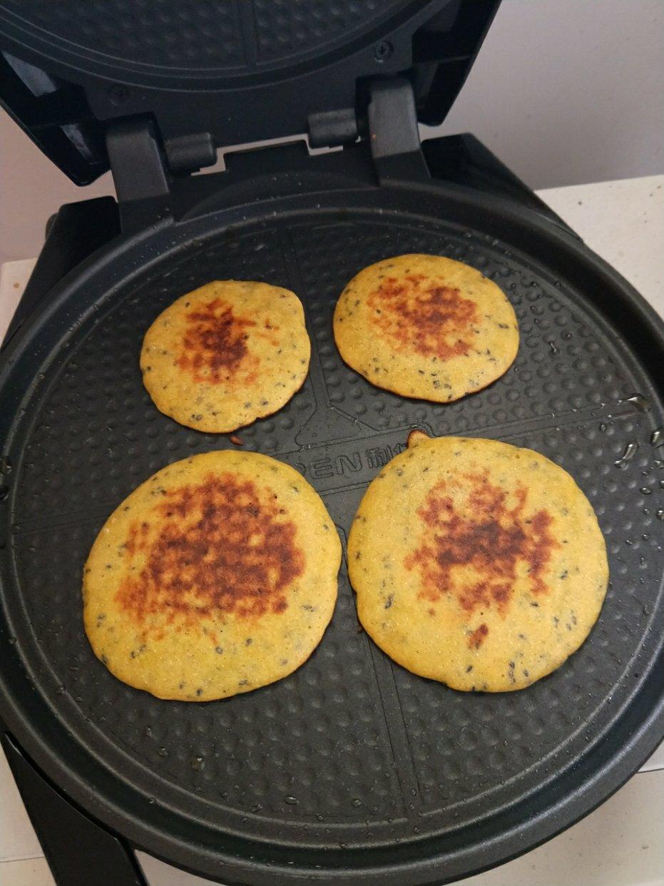 电饼铛烙玉米饼