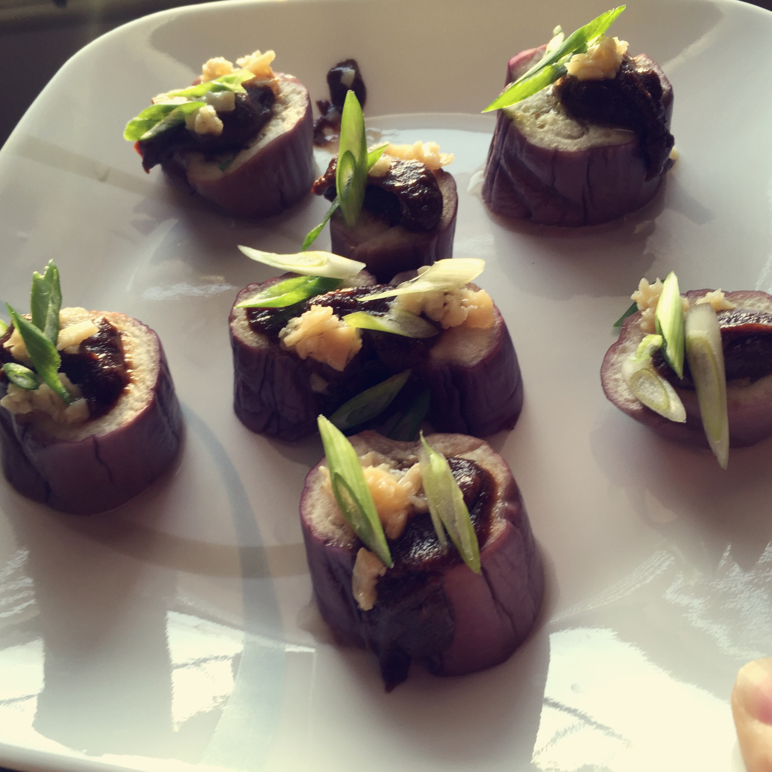 麻酱蒜泥蒸茄子
