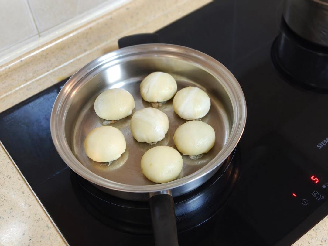 苏式榨菜鲜肉月饼