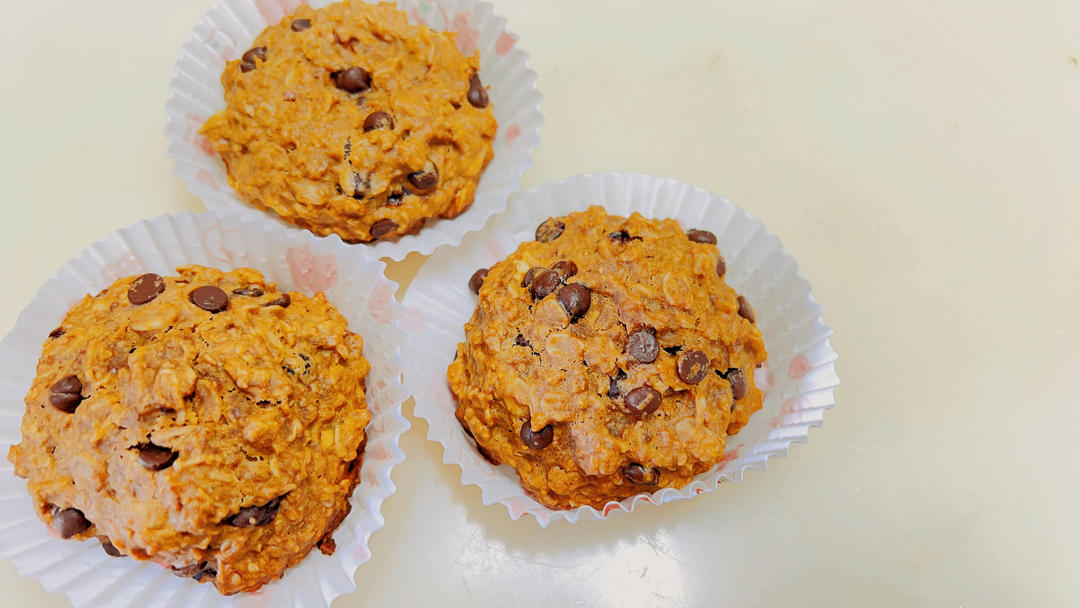 燕麦饼干，无黄油配方无需打发，保证各个酥掉渣，不干不噎不变硬