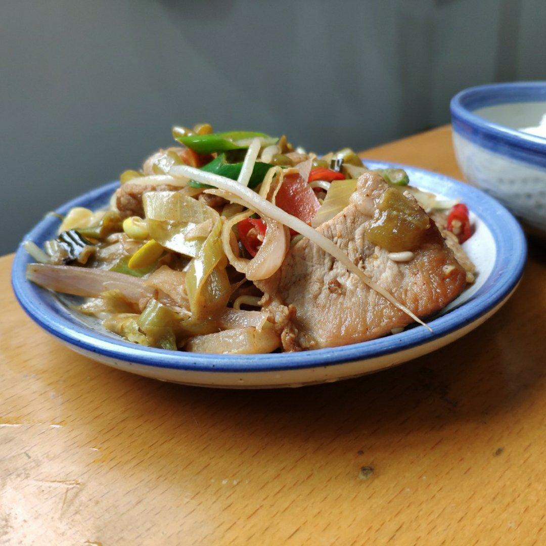 川版泡菜炒五花肉