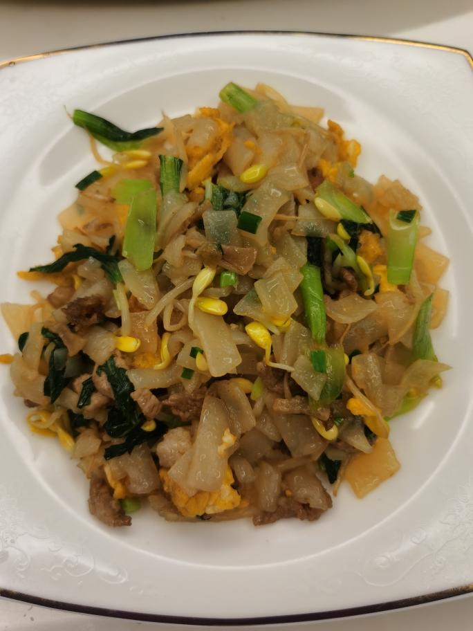 炒河粉的做法