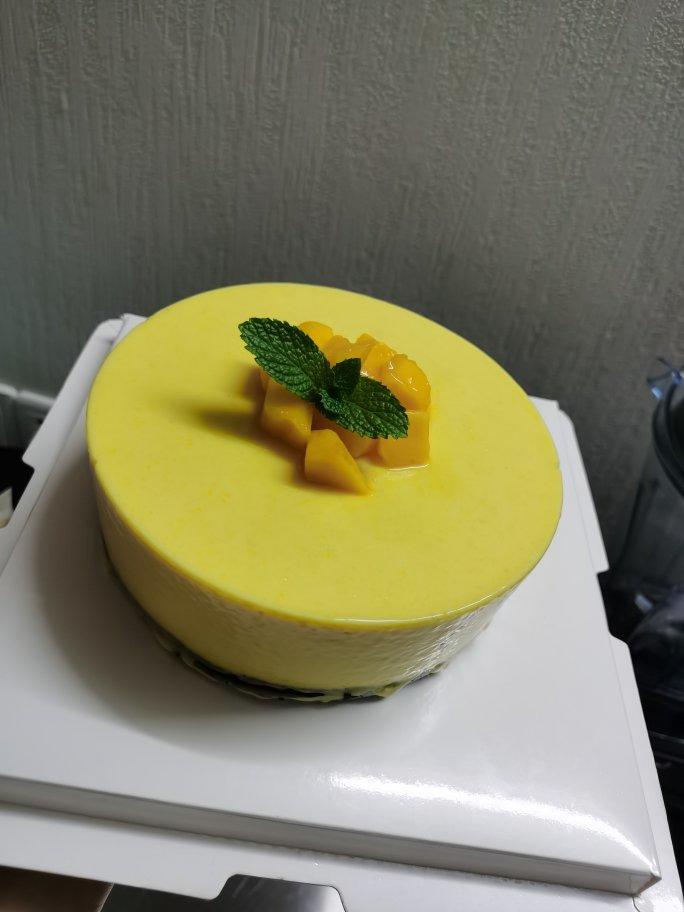 芒果慕斯（镜面）八寸