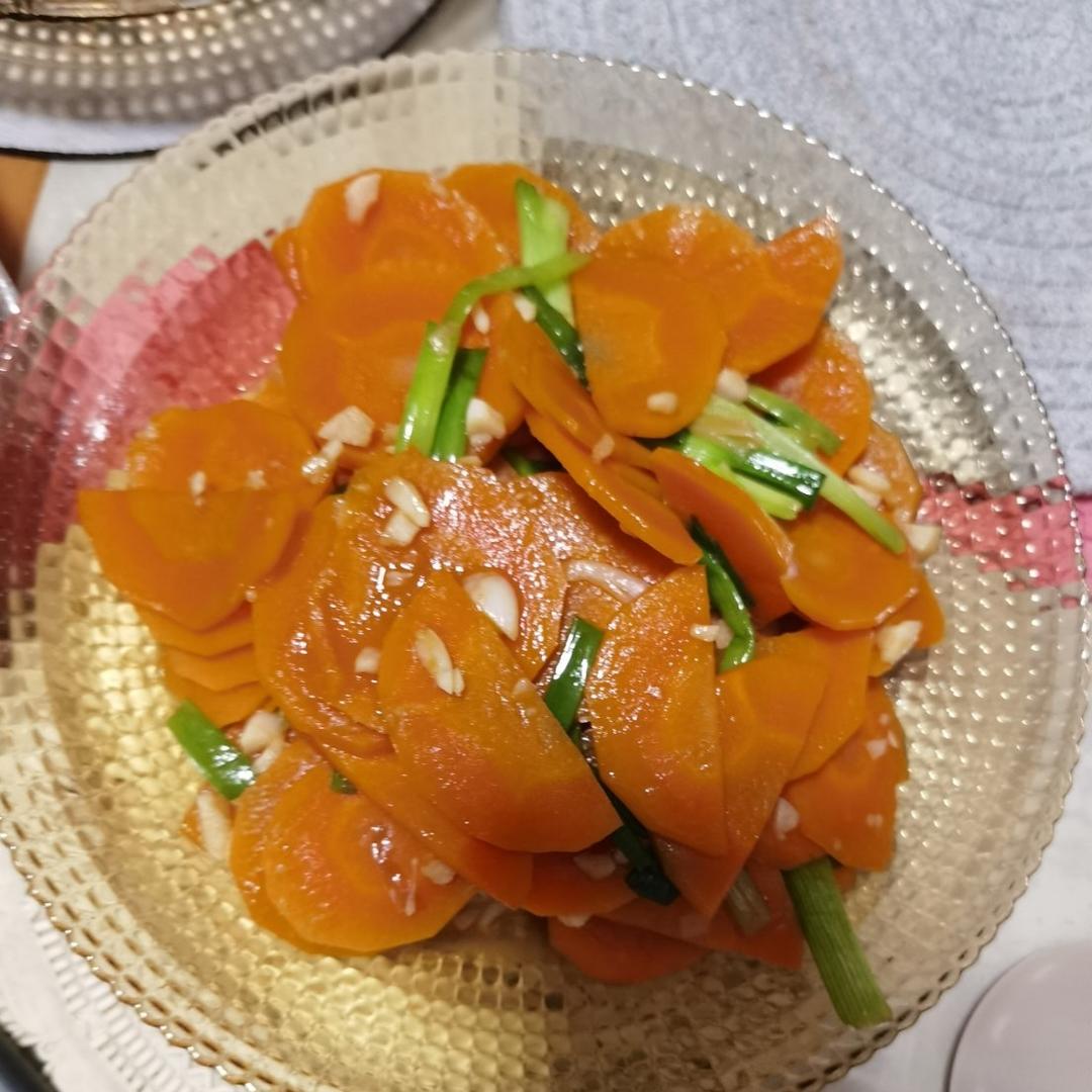 家常味道～清炒胡萝卜片