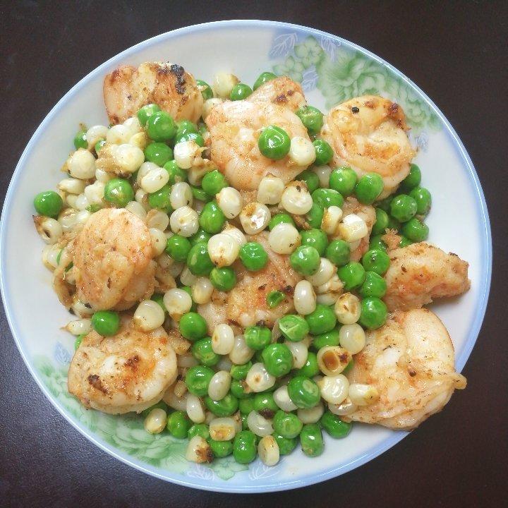 豌豆玉米炒大虾
