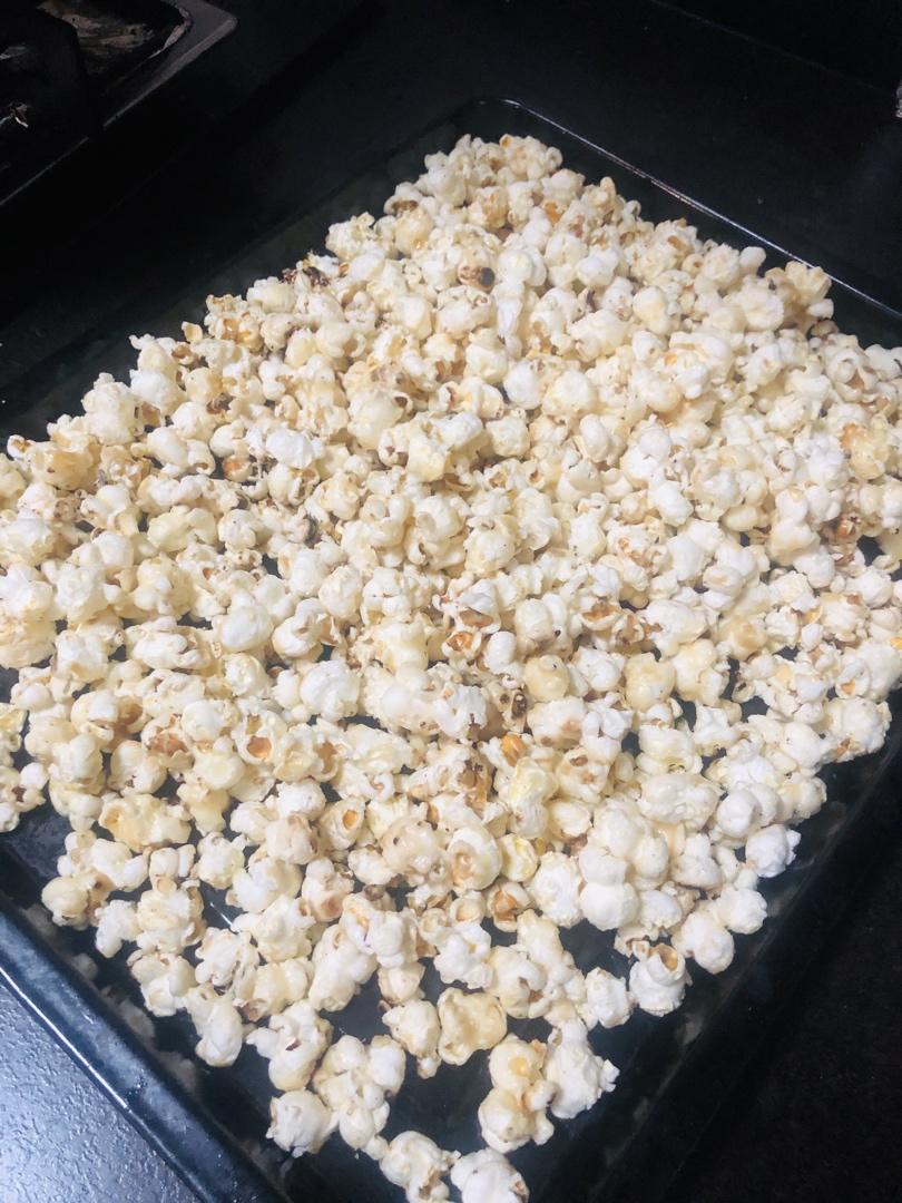 一招搞定小朋友的黄油焦糖爆米花，简单又好吃