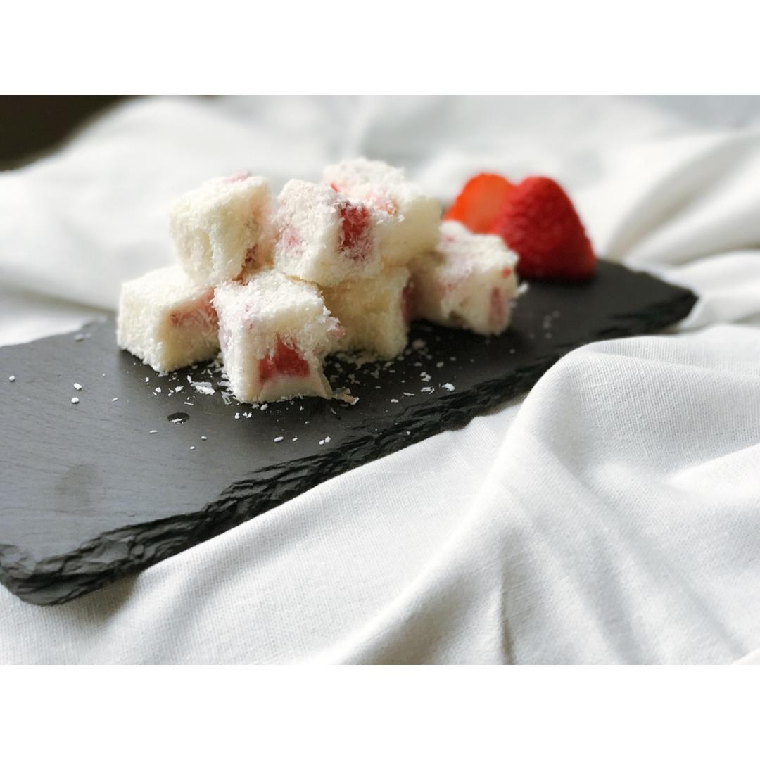 椰丝奶冻～椰丝小方～不用烤箱的小甜品！