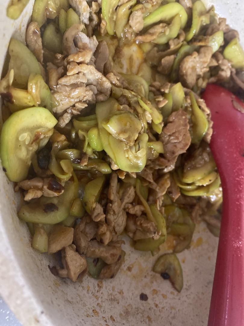 西葫芦炒肉片