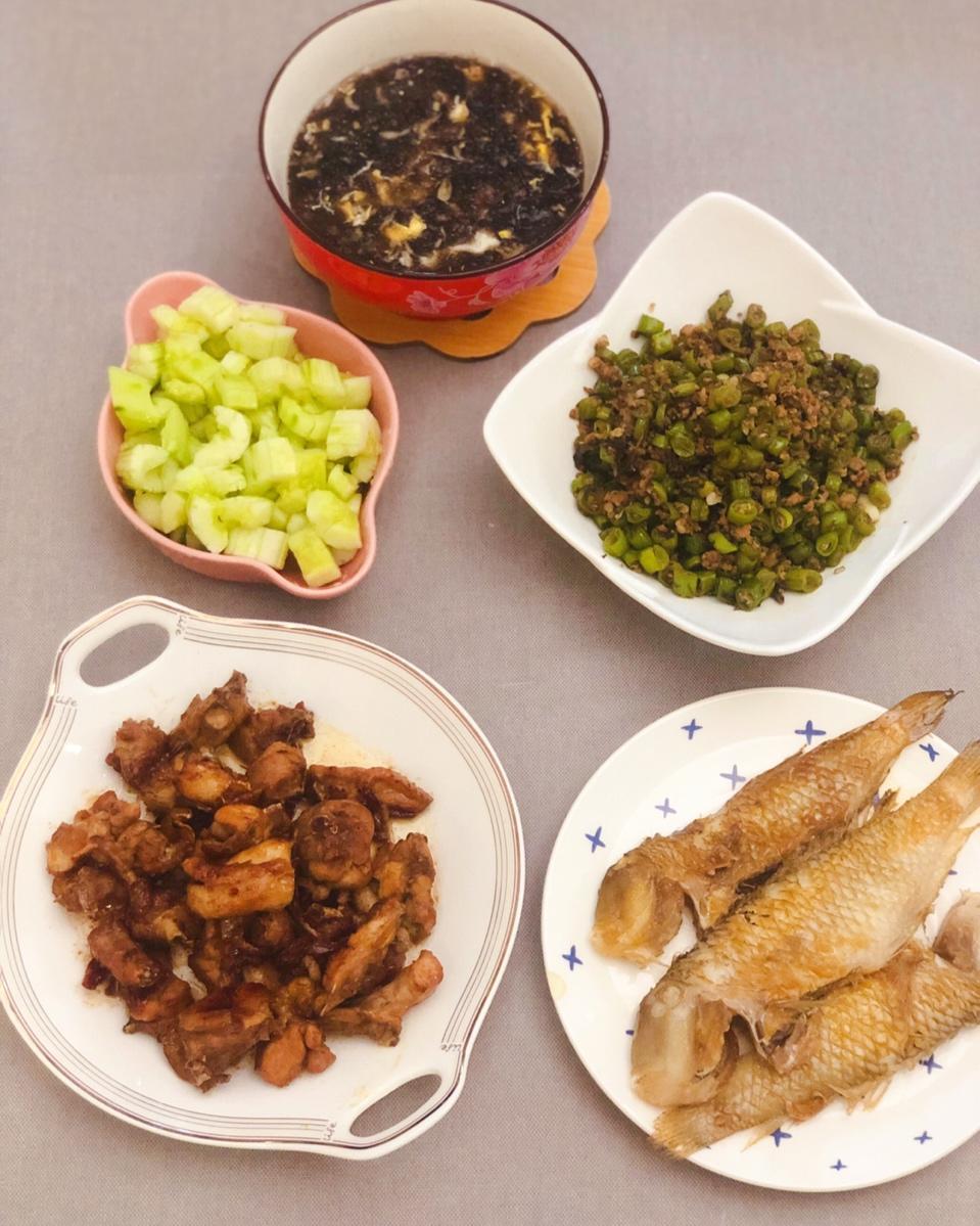 香煎英哥（鹦哥）鱼