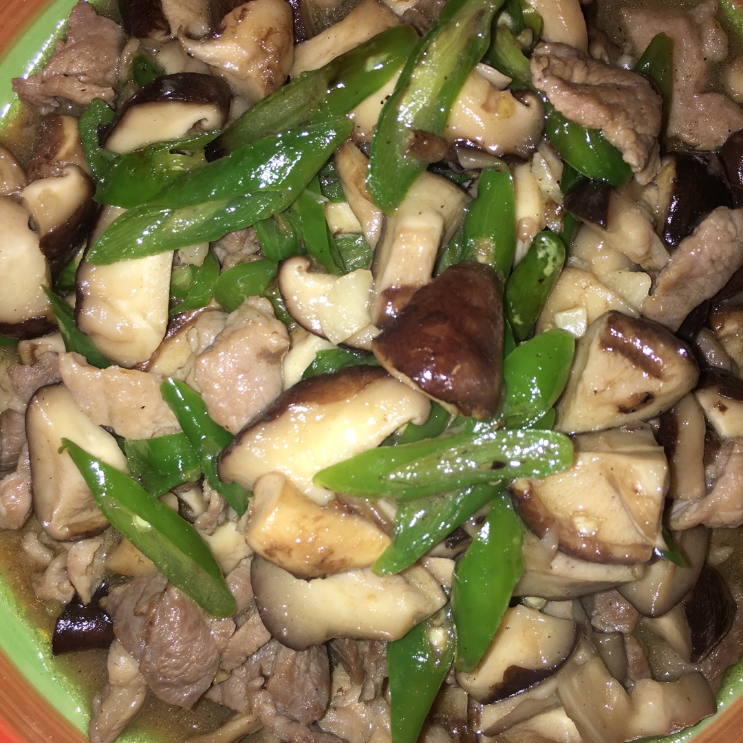 香菇炒肉，超级下饭哦