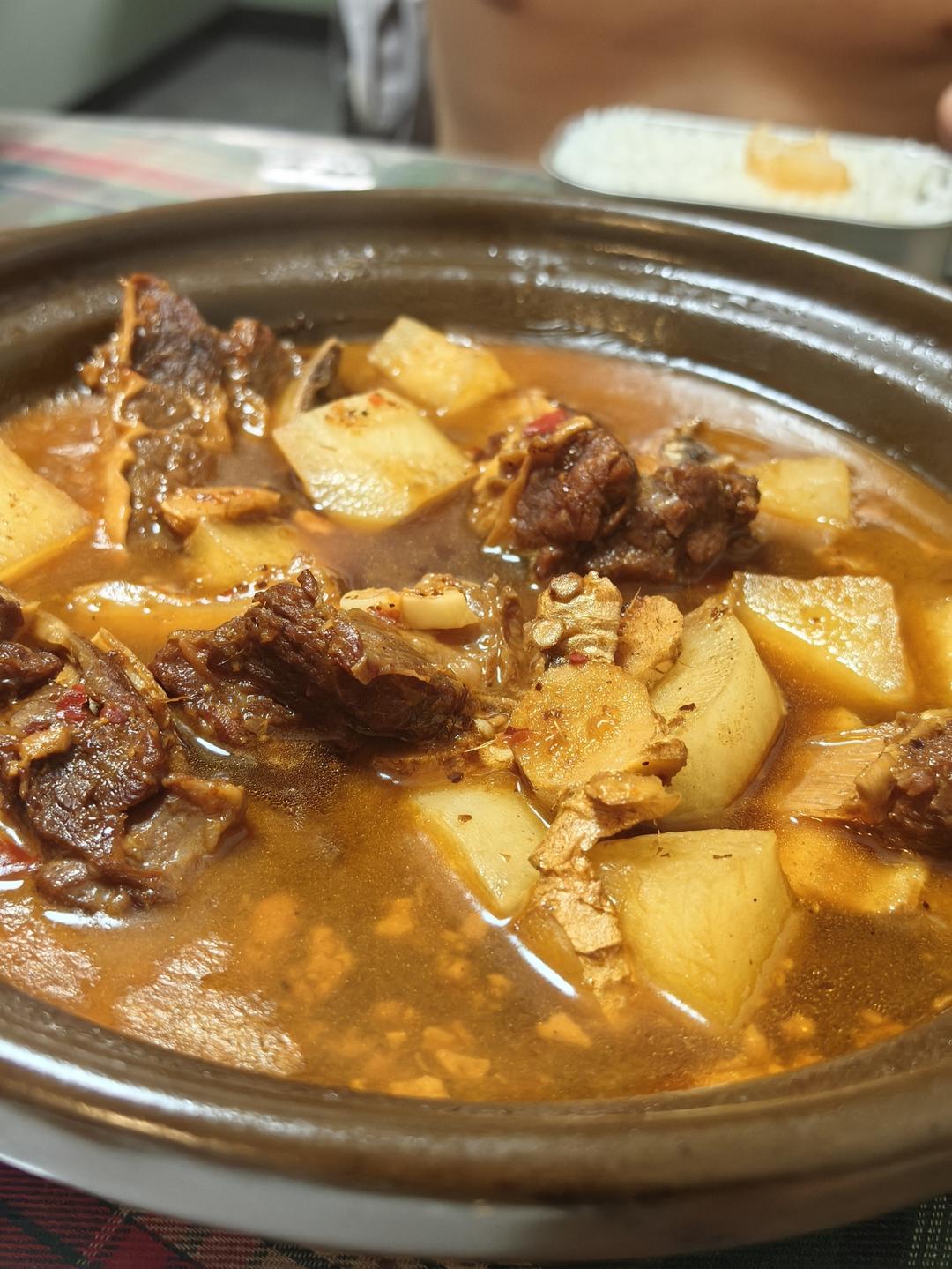 家常红烧牛排骨