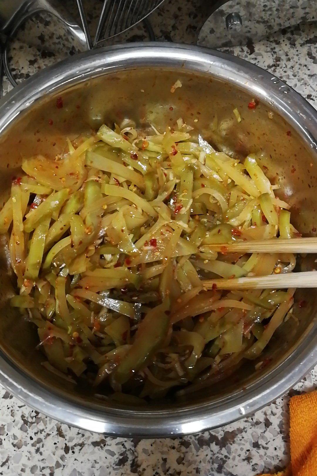 手机用户9463_0znt做的凉拌榨菜丝