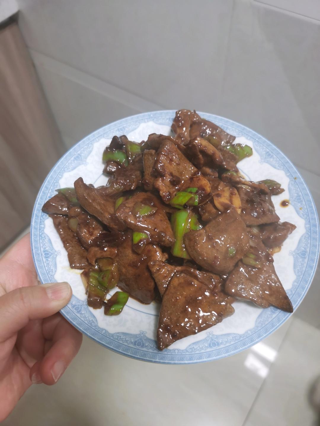 这样炒的猪肝鲜嫩入味，一点都不腥，特别好吃😋