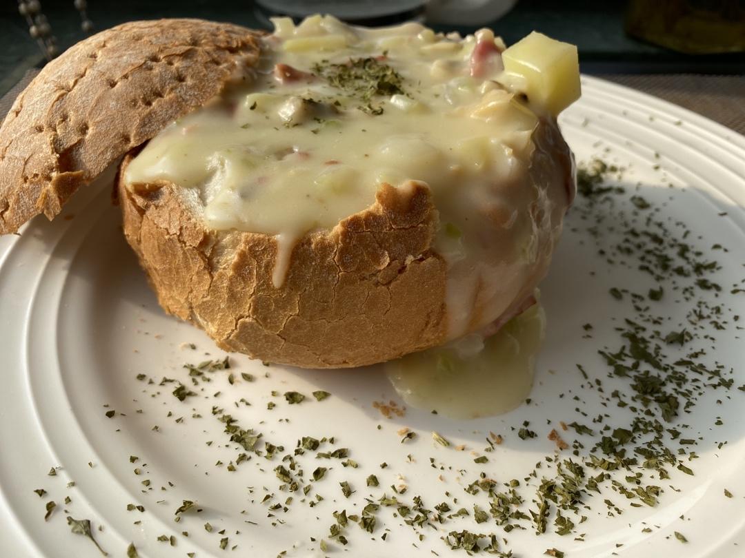 蛤蜊浓汤 Clam Chowder