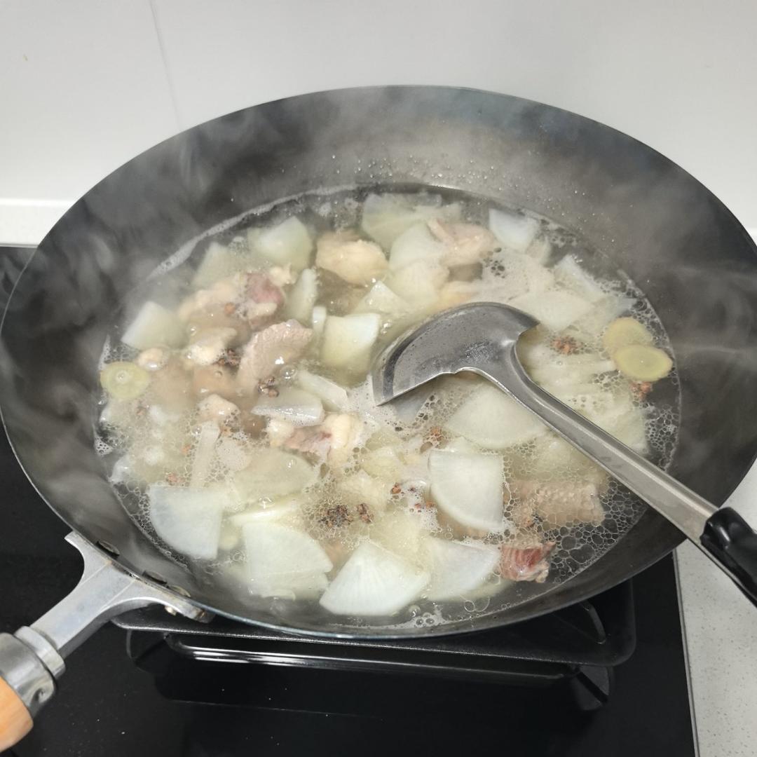 白萝卜清炖羊肉汤