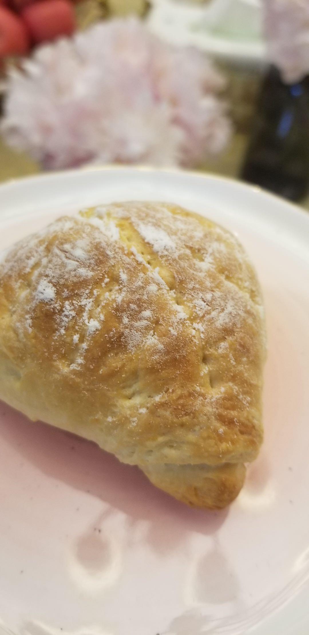 蔓越莓奶酥软欧包～