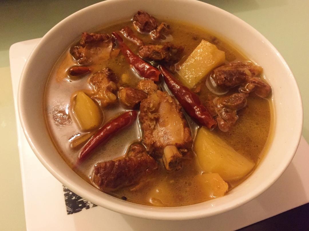 红烧排骨土豆