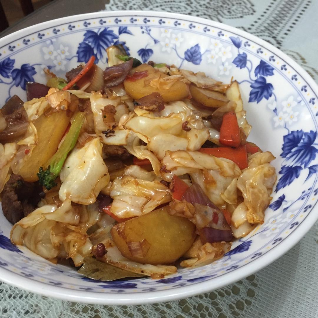 干锅土豆包心菜