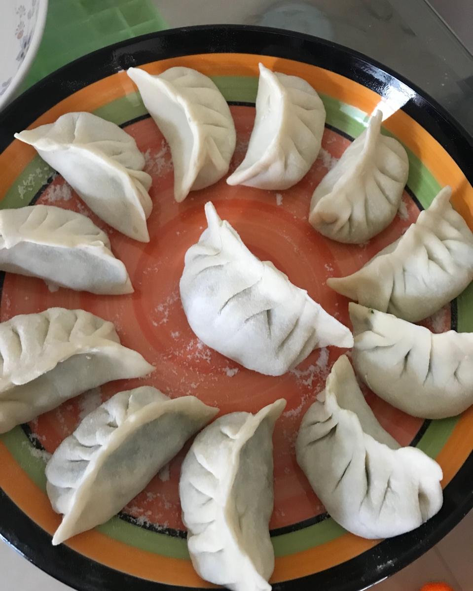 韭菜猪肉饺子(最简单最好吃又最多汁的饺子)