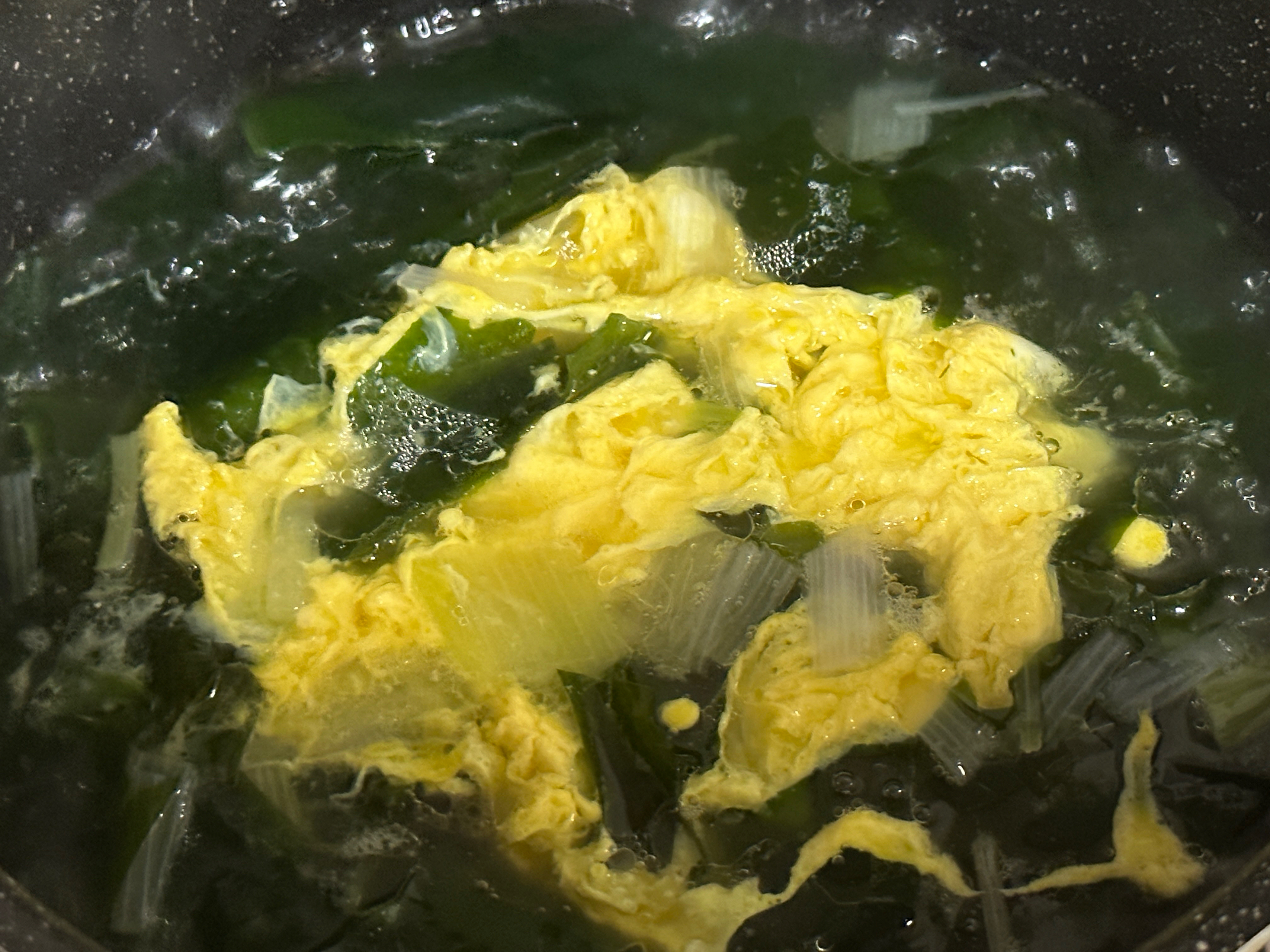 裙带菜鸡蛋汤-快速简便汤的做法