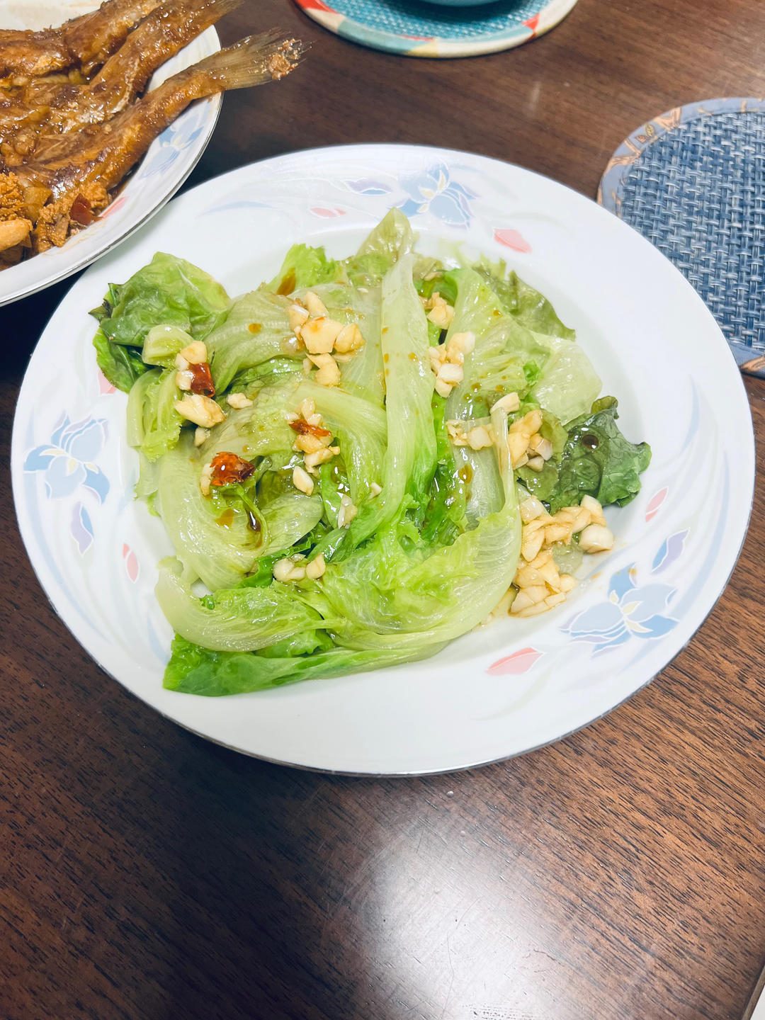 白灼生菜
