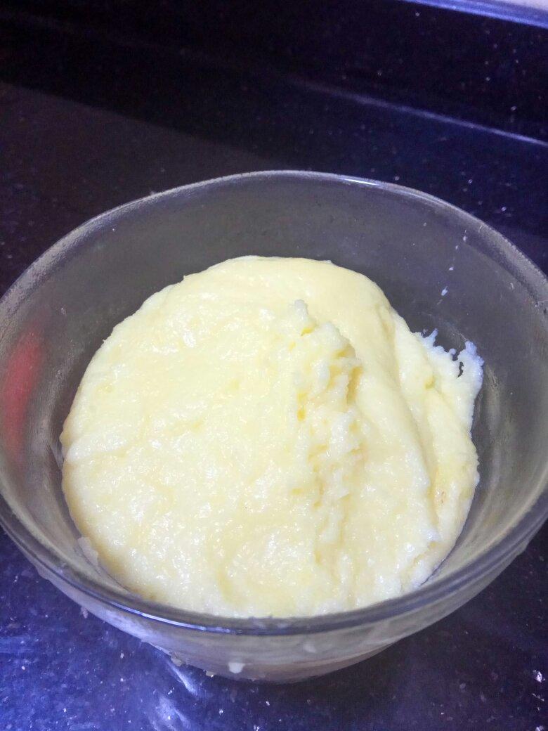 爱心奶黄馅（炒出来的奶黄馅）