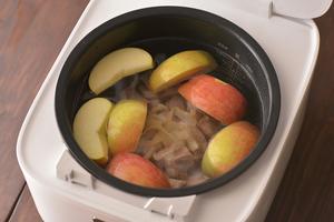 苹果玉竹排骨汤的做法 步骤5