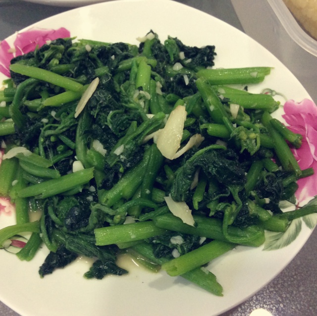 清炒南瓜藤