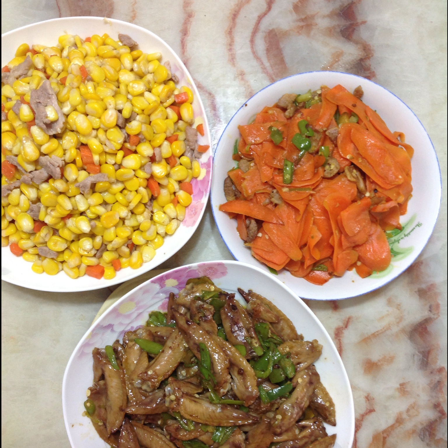 胡萝卜炒肉片