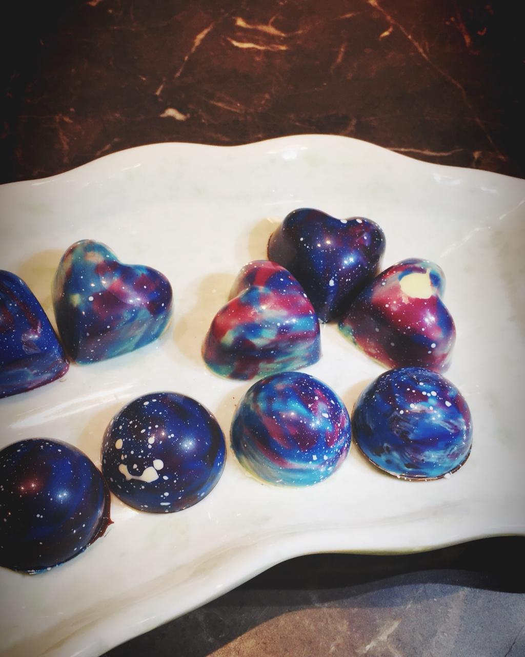 ヽ倾城做的星空巧克力