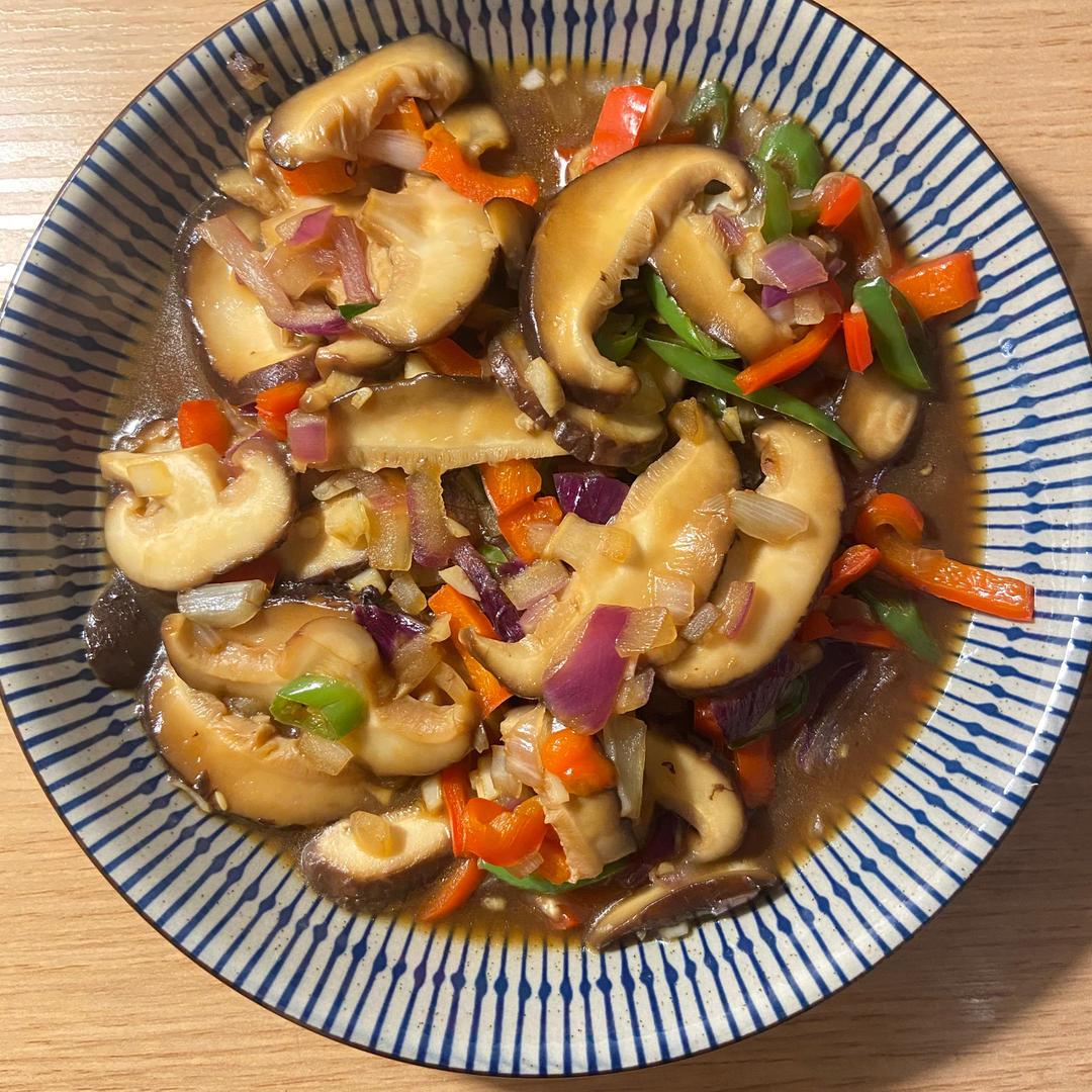 香菇炒辣椒