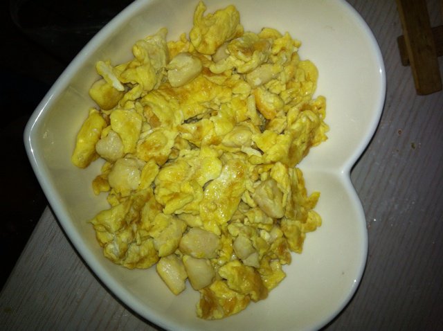 鲜贝炒蛋