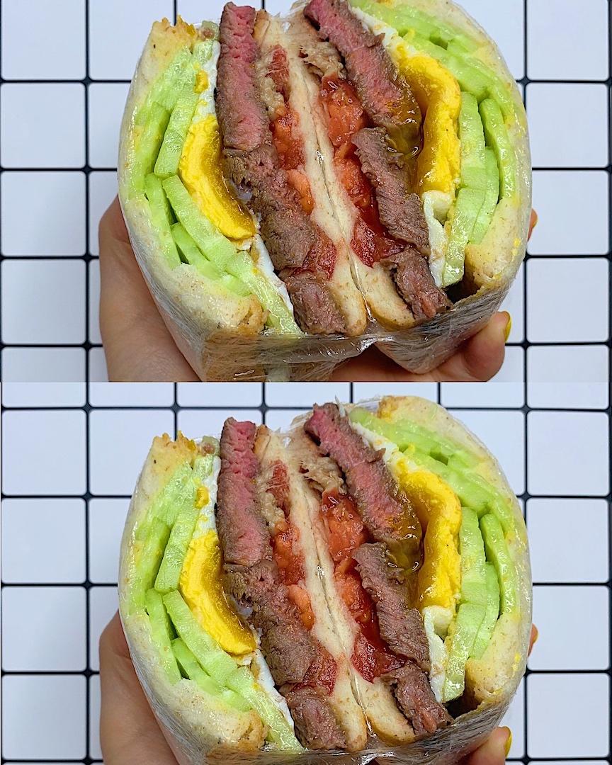 减脂牛排三明治