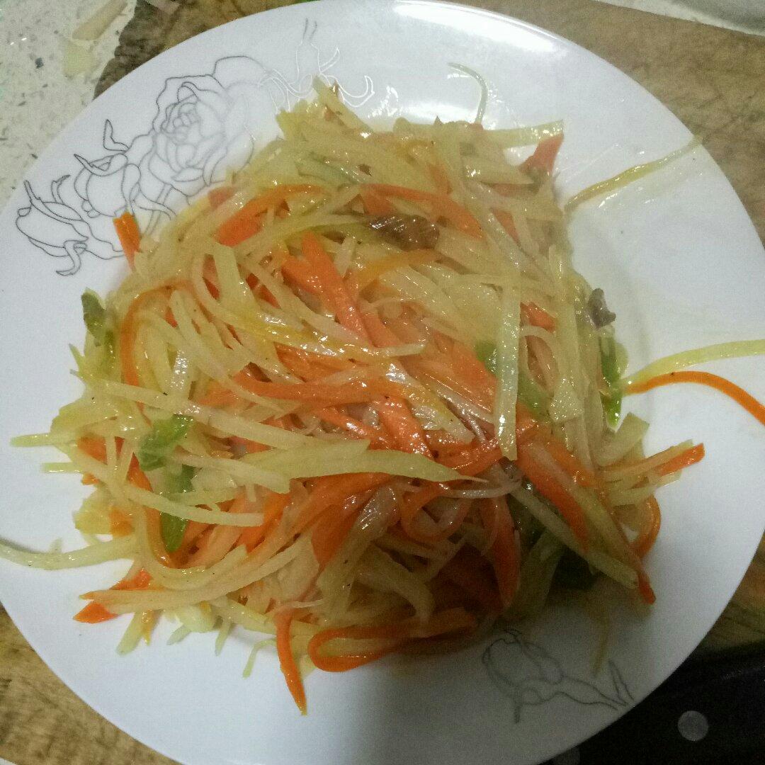 炒胡萝卜土豆丝