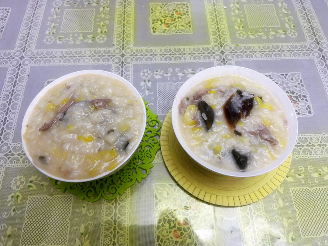 堂妈小厨——超好喝的皮蛋瘦肉粥