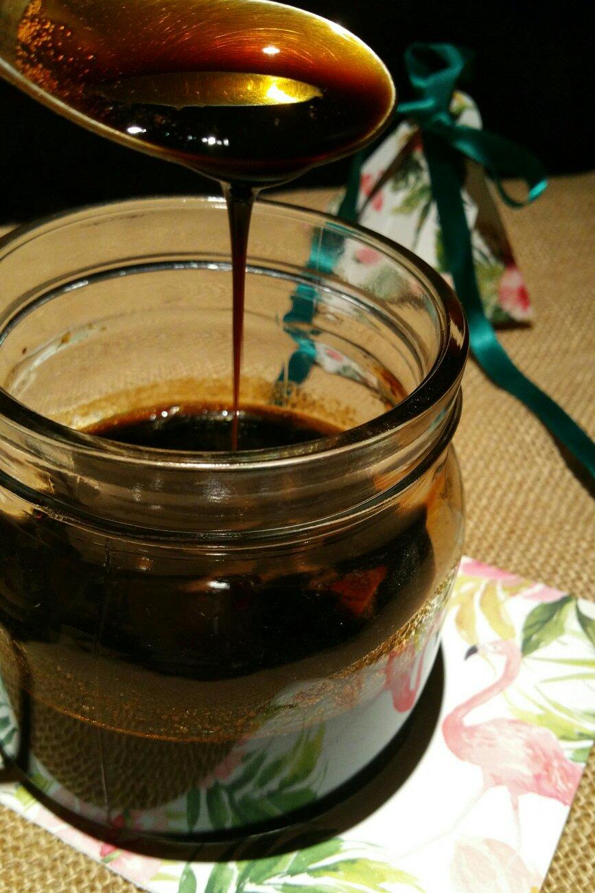 满满的兜兜做的熬制红糖浆