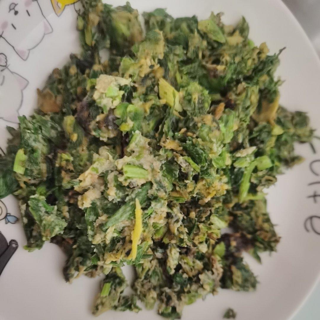 健康又美味的芹菜叶子炒鸡蛋