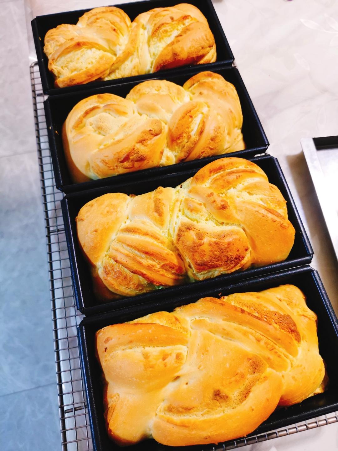 奶酥手撕小吐司