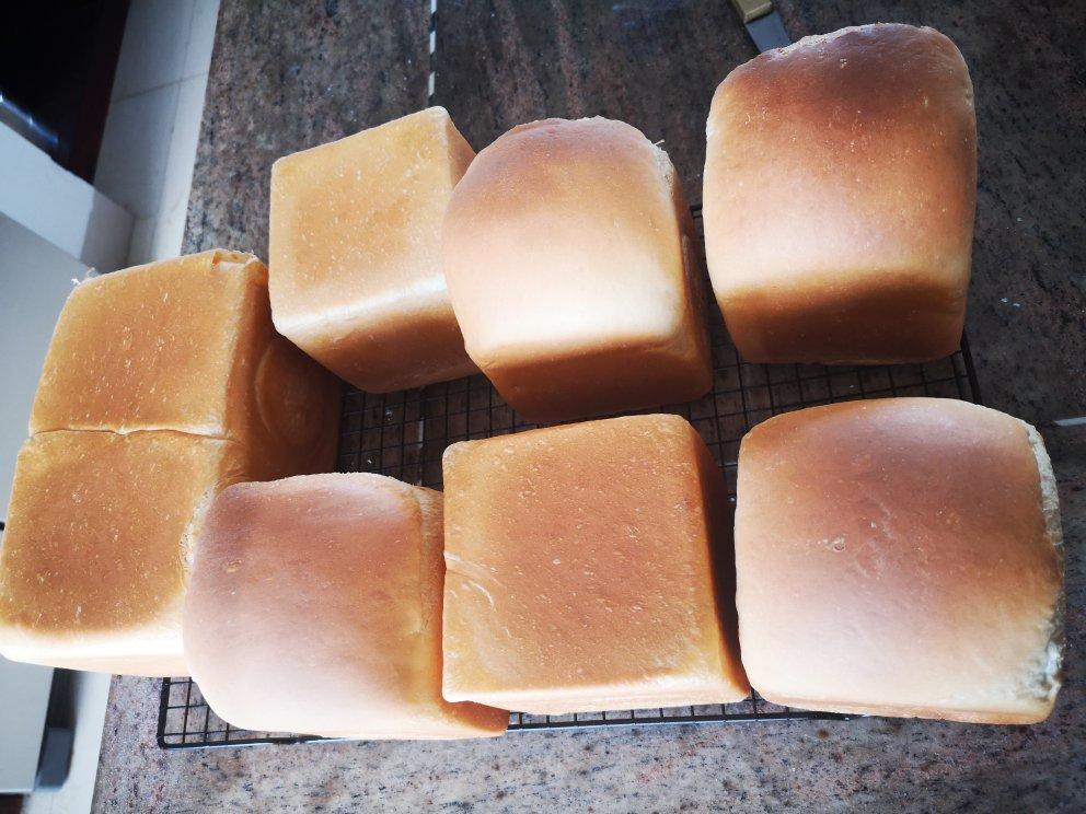 椰子油软白吐司100%拉丝