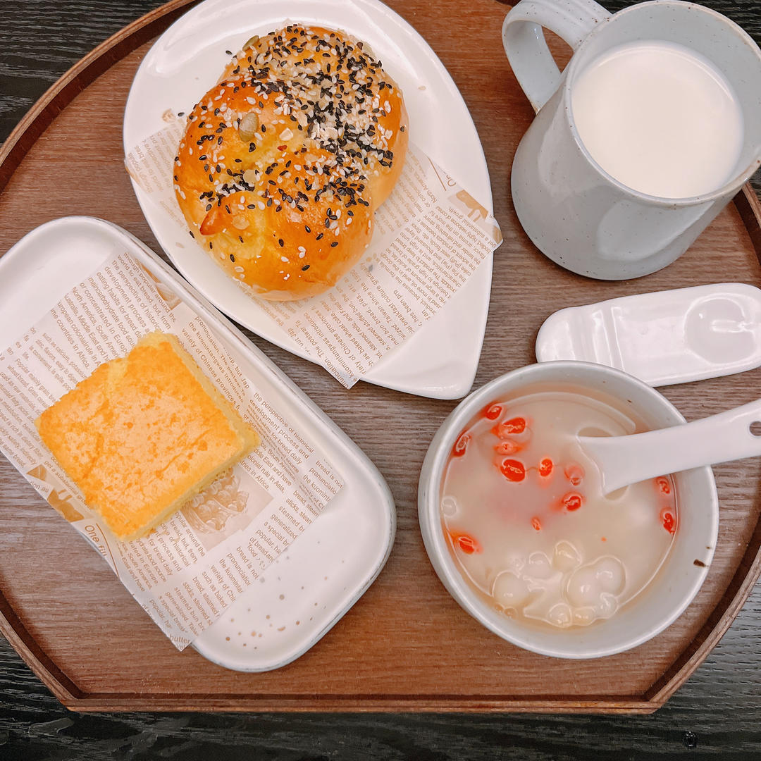 纯奶手撕吐司的做法 步骤1